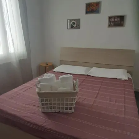 Mosaic Apartment
